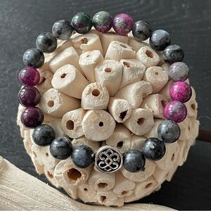 Handmade Natural Stone 8mm Bead Bracelet - Tourmaline & Jasper